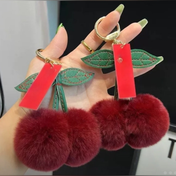 Bag charm, guitar strap, or chain. - Picture 9 of 17